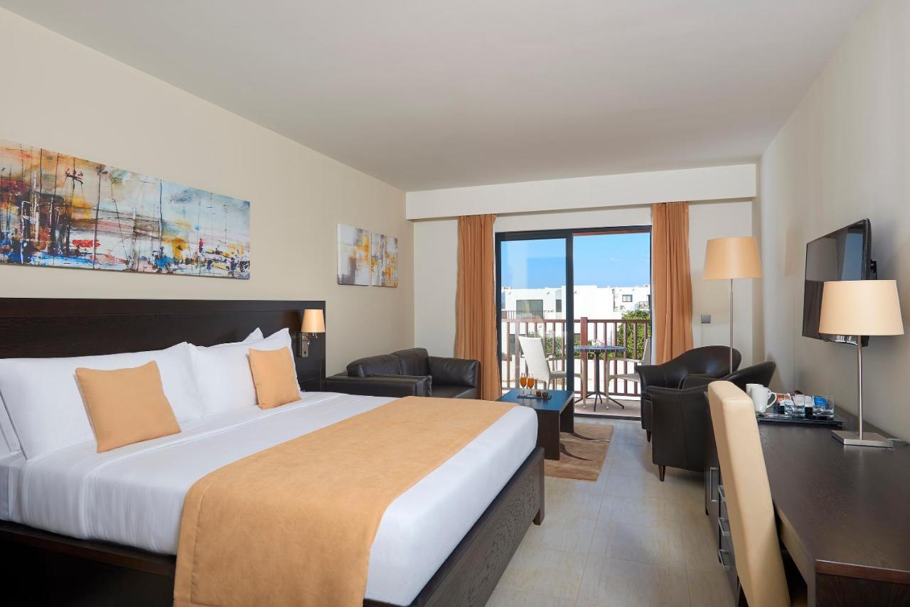 Melia Llana Beach Resort & Spa (Adults Only) Santa Maria Buitenkant foto